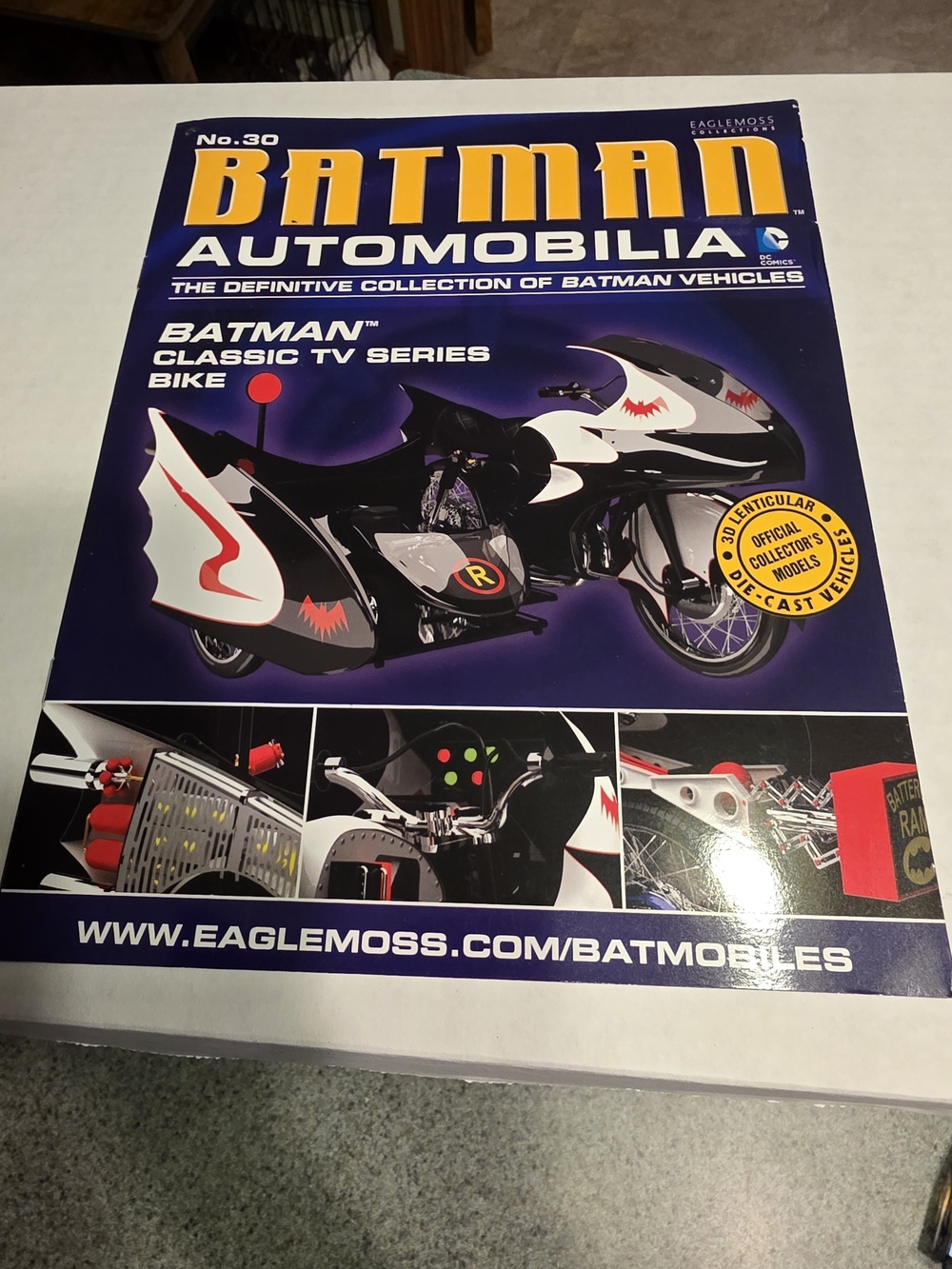 Batman Automobilia Batcycle